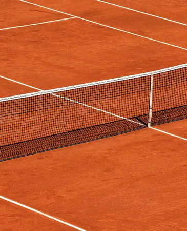 Les courts et filets de tennis